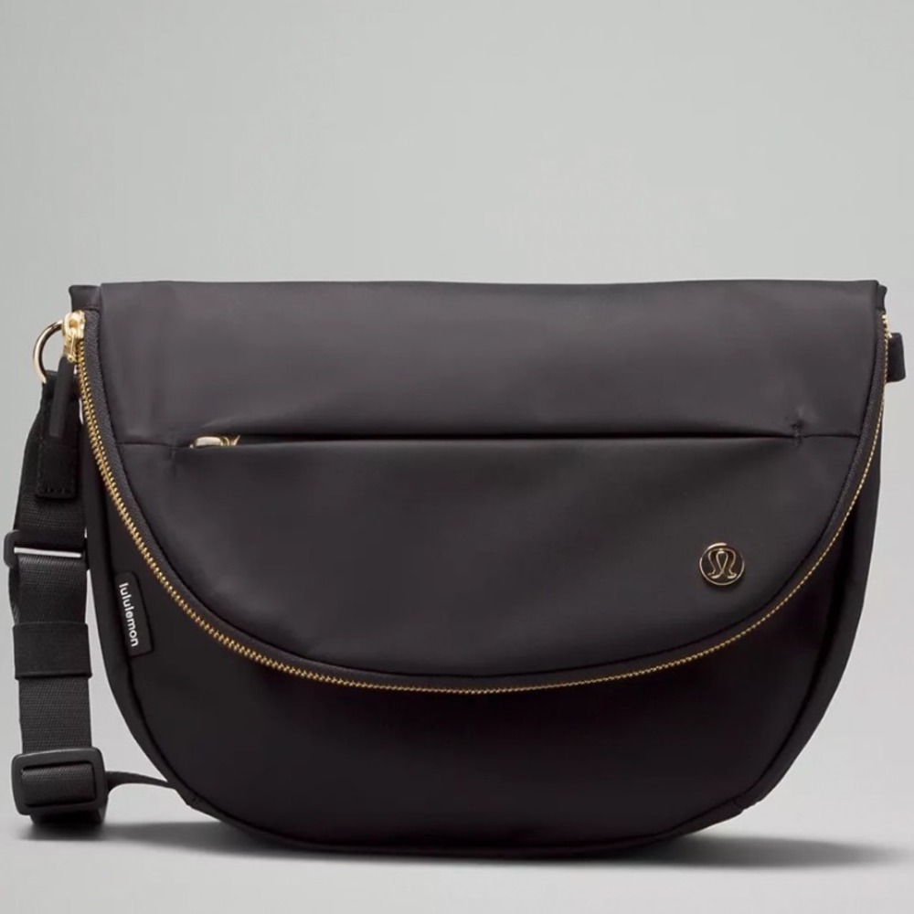Lululemon Black All Night Festival Crossbody Messenger Bag 5L No Strap - Picture 1 of 10